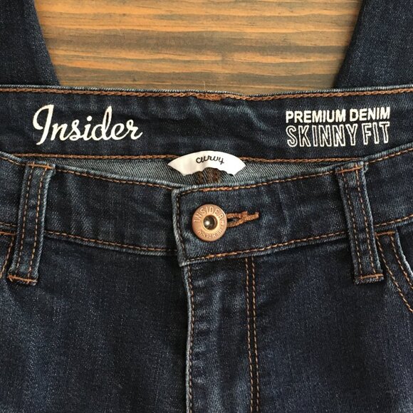 [Insider] Dark Wash Curvy Skinny Fit Jeans | 31P | Good - Picture 11 of 14